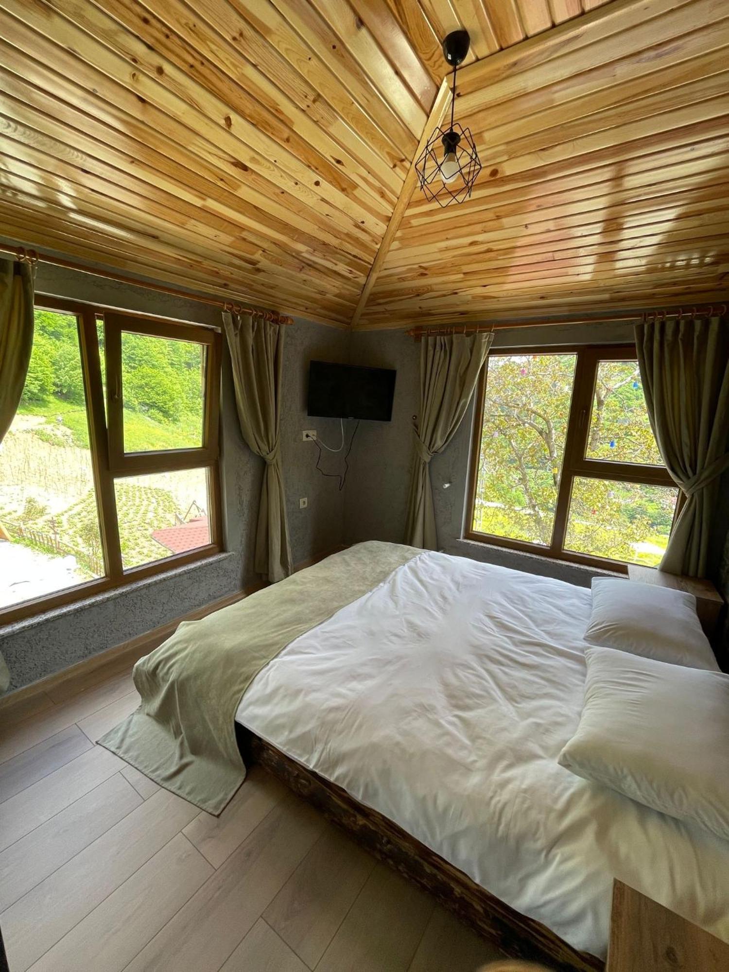 Bizim O'Ra Kueme Evleri & Bungalov Macka Extérieur photo