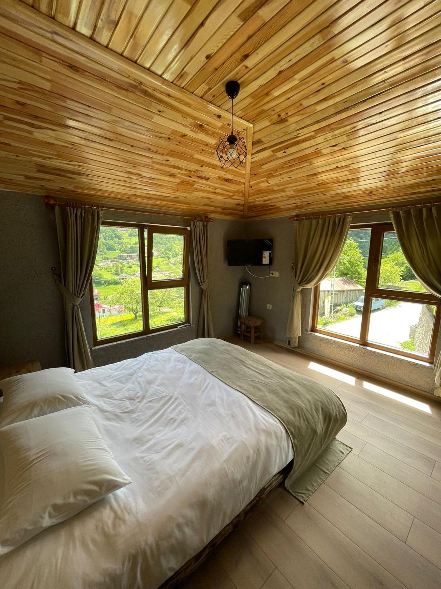 Bizim O'Ra Kueme Evleri & Bungalov Macka Extérieur photo
